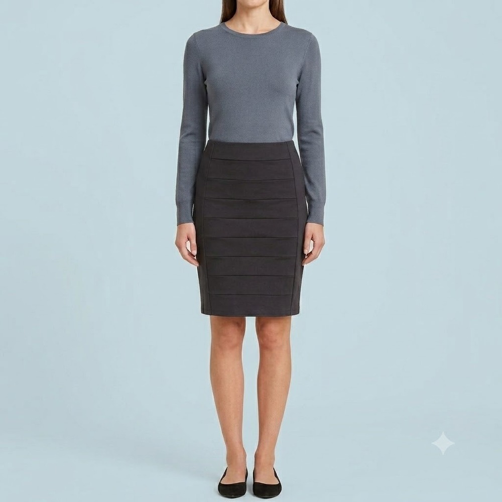 White House Black Market Skirt Women's 8 Black Tiered‎ Pencil Knee Length Solid